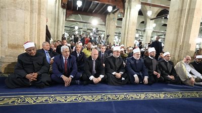 ذكرى المولد النبوي.. الجامع الأزهر يحتفي بحضور قيادات دينية وسياسية