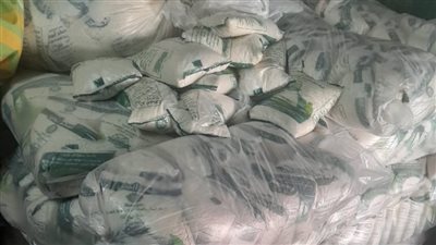 محافظ أسيوط: لا تهاون مع المتلاعبين بالأسعار وضبط أكثر من ٧ آلاف سلعة 