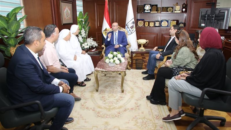 محافظ بنى سويف خلال