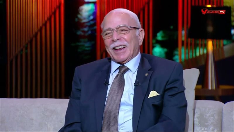 الدكتور كمال درويش