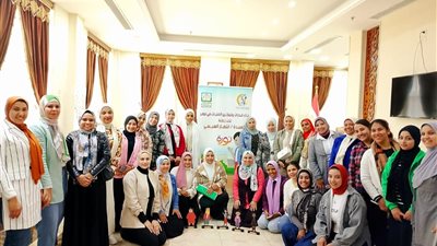 تنفيذ 40 فعالية مجتمعية وتدريب 124 بالمبادرة الرئاسية «نورا ونور» ببنى سويف