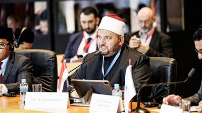 الأمين العام لدُور وهيئات الإفتاء في العالم يشارك في مؤتمر القادة الدينيين 