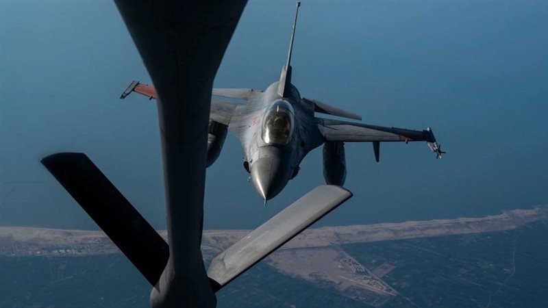 مقاتلة مصرية F-16
