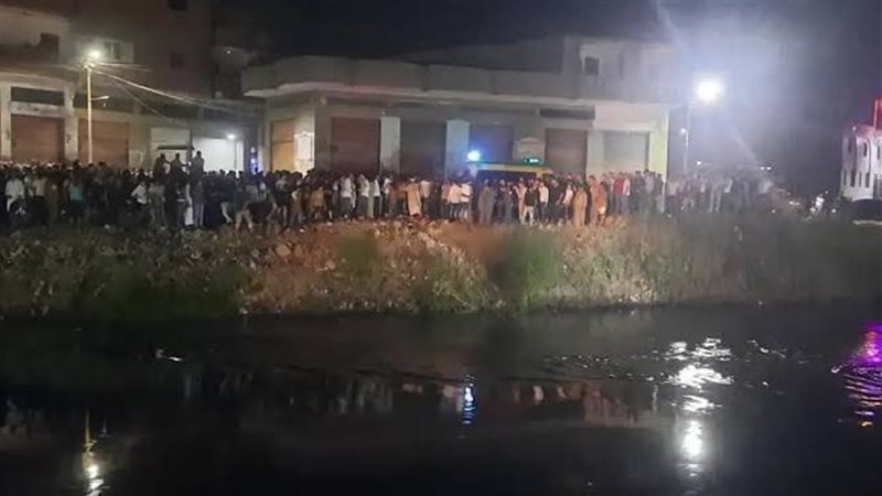 مصرع 3 أشخاص وجاري