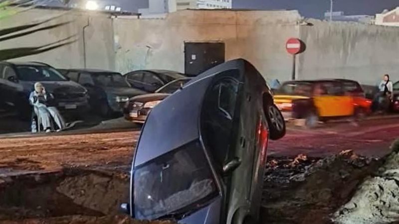 سقوط السيارة