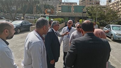 مساعد وزير الصحة للمشروعات القومية يتفقد عددٍ من المستشفيات في القاهرة والجيزة