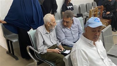 محافظ الدقهلية يوجه بسرعة دراسة موقف المرضى والعمل الفوري على حل المشكلات جميع