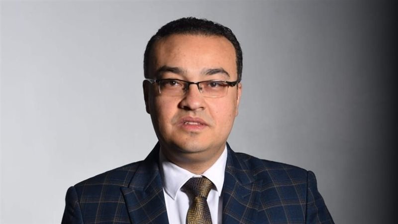 الدكتور أحمد معطي