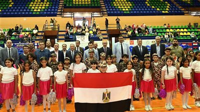 وزير الشباب والرياضة ومحافظ بورسعيد يتفقدان المشروع القومي للموهبة الحركية 