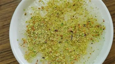 المهلبية السورية بالفستق حلوى شرقية فاخرة تجمع بين التراث واللذة