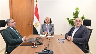 وزير الري: حريصون على تطوير المركز القومي لبحوث المياه