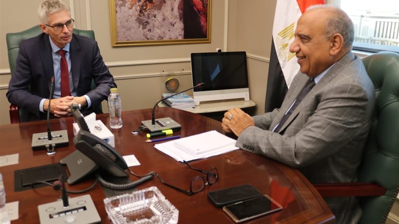 محمود عصمت وادريان