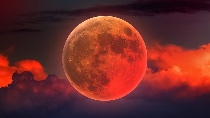 خسوف القمر
