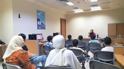 ورشة رسم ومسابقة فى المعلومات العامة ومحاضرة عن  الميديا  بثقافة السويس