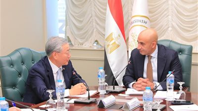 مصر وكوريا الجنوبية تبحثان تطوير المناهج وتدريب الكوادر الفنية
