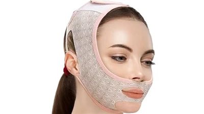 بين العيوب والمميزات.. قناع شد البشرة يجتاح عالم التجميل 