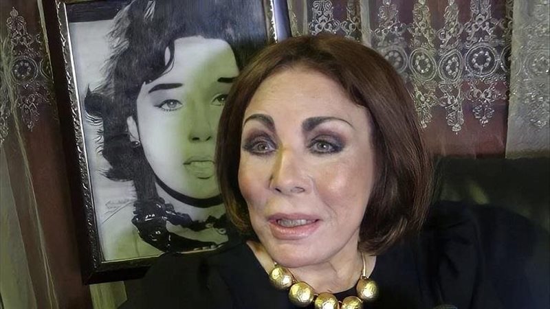 لبنى عبد العزيز