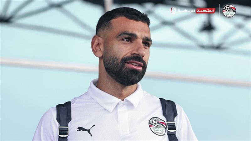 محمد صلاح في مطار