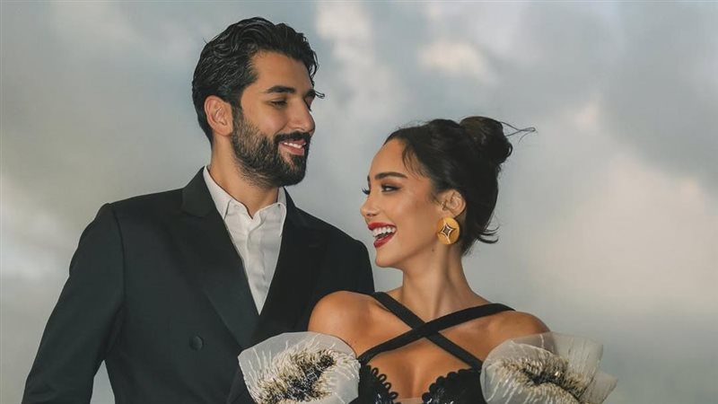 بسمة بوسيل وصديقها