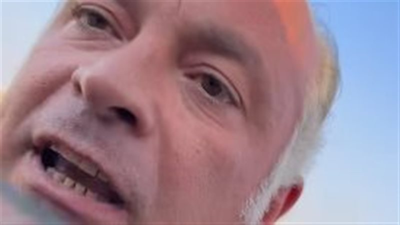 لحظة الاعتداء على