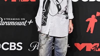 بعد دخولها عالم الموضة.. لابوبو على السجادة الحمراء لحفل جوائز MTV