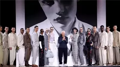 بعد رحيله.. إقبال جنوني على تصميمات جورجيو أرماني المستعملة.. ما القصة؟