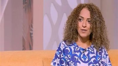 مؤلفة مسلسل 