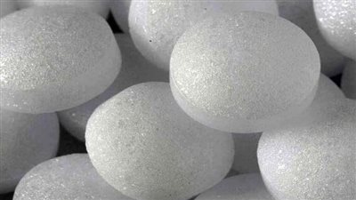 «الخضيري» مُحذرًا.. «النفثالين» مادة مسرطنة اجتنبوا استخدامه في تعطير الحمامات