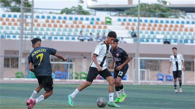 من الفيوم لأضواء أوروبا.. كشاف أوروبي يضع مصطفى إنبي تحت المراقبة 