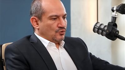 نجل مسؤول عسكري إيراني يلّمح لاحتمال اغتيال خامنئي.. ماذا يجري في الكواليس؟