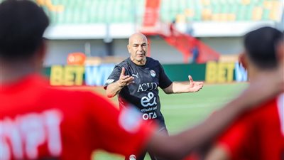 عصام سالم: التأهل لنصف نهائي أمم أفريقيا ضروري لبقاء حسام حسن في تدريب المنتخب