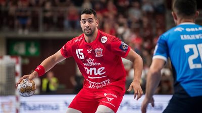 لأول مرة في التاريخ.. 10 لاعبين مصريين يسطعون في دوري أبطال أوروبا