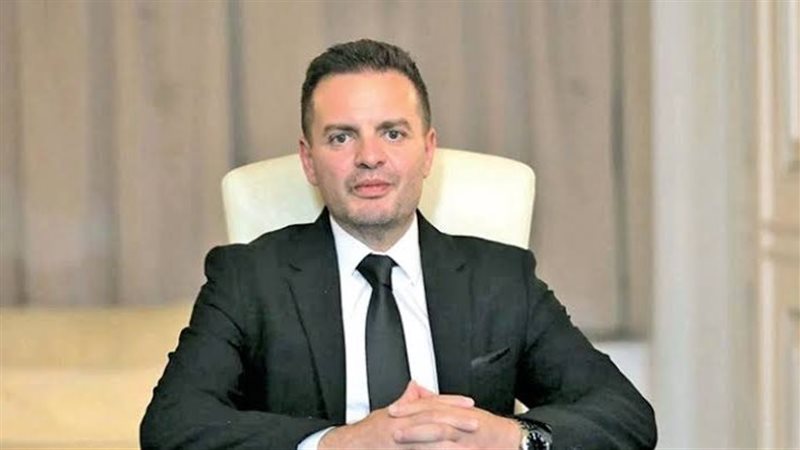 الدكتور محمد راشد،