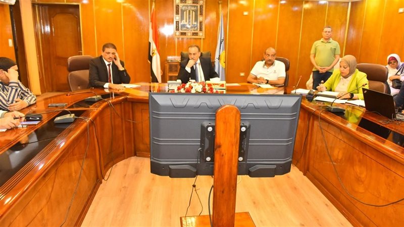 محافظ أسيوط