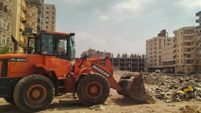 دمنهور تواصل حملات النظافة المكثفة لرفع كفاءة الشوارع والميادين