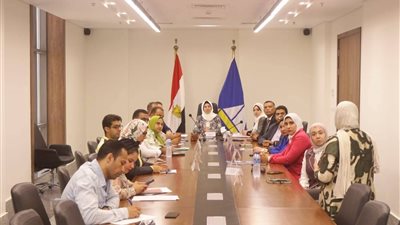 دمياط تبحث تذليل العقبات أمام المستثمرين في اجتماع موسع مع جامعة حورس