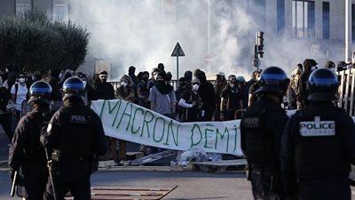 مظاهرات باريس تخرج عن السيطرة.. الاعتداء على وزارة الداخلية الفرنسية