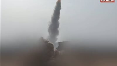  القوات المسلحة اليمنية: دفاعاتنا الجوية تتصدى لطائرات العدو الإسرائيلي 