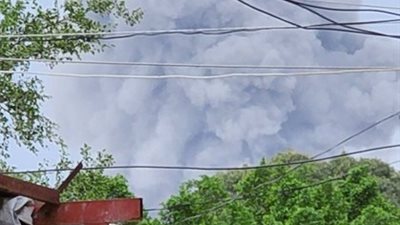 صور وفيديوهات للغارات الإسرائيلية على اليمن.. استهدفت 6 مواقع حوثية