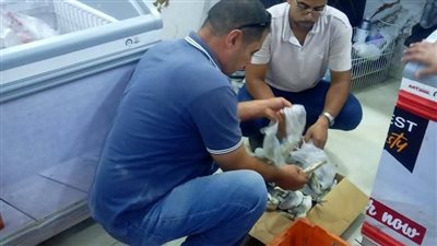 حملة رقابية مكبرة في منوف لضبط المخالفات في الأسواق ومحال المواد الغذائية