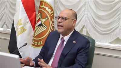 جبران: تنفيذ قانون العمل الجديد بحزم وتحرير 193 محضر مخالفات للأجانب