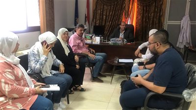 الطب البيطري بدمياط تبحث التحديات التي تواجه المربين وحماية الثروة الحيوانية