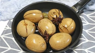 عيون التونة والعناكب أغرب الأكلات في العالم.. هل مستعد لمواجهة هذه القائمة؟