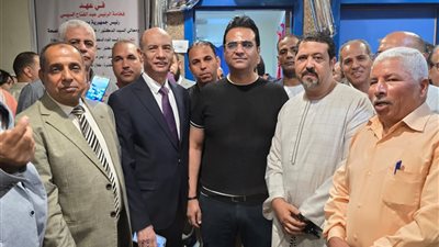 وكيل وزارة الصحة بسوهاج يفتتح قسم العلاج الطبيعي بالمركز المتميز لصحة الأم 