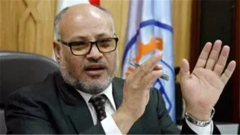 الدكتو إبراهيم الهدهد