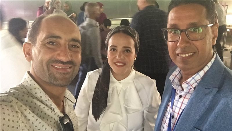 محرر نيوز رووم مع