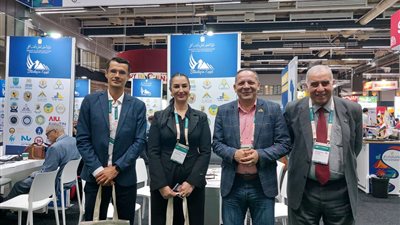 جامعة دمياط تواصل تعزيز حضورها الإقليمي بالمعرض الدولي للتعليم العالي بالسويد