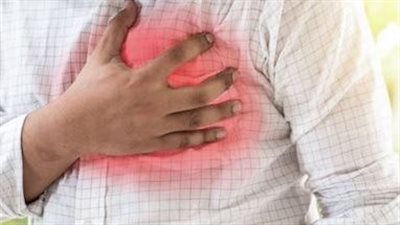 ألم الصدر ليس العرض الوحيد.. علامات غير عادية للنوبة القلبية