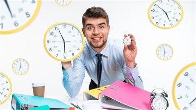 أسرار تنظيم الوقت بذكاء لتحقيق إنتاجية يومية عالية وتحقيق أهدافك سريعًا 