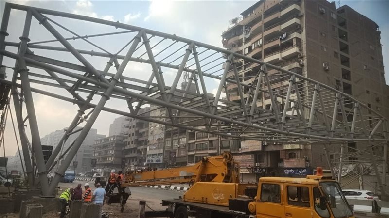 كوبرى مشاة محور العصار